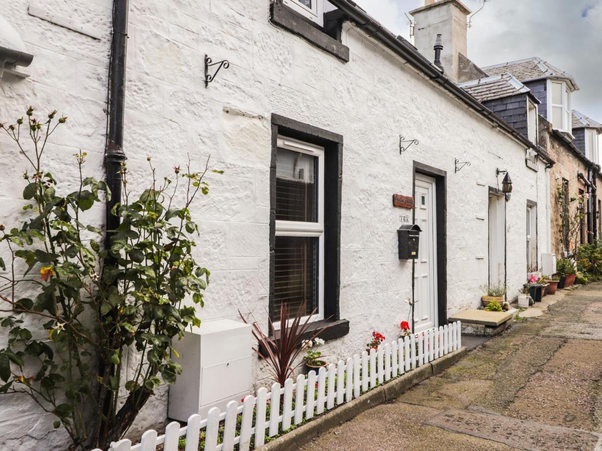 Griffin Cottage 奈恩 外观 照片